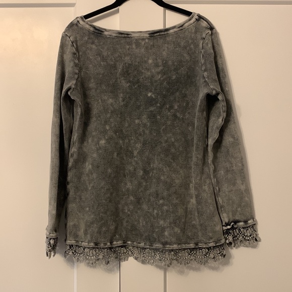 Soft Surroundings Sutton Gray Thermal Waffle Tunic Top Crochet Lace Trim Medium - Picture 4 of 6